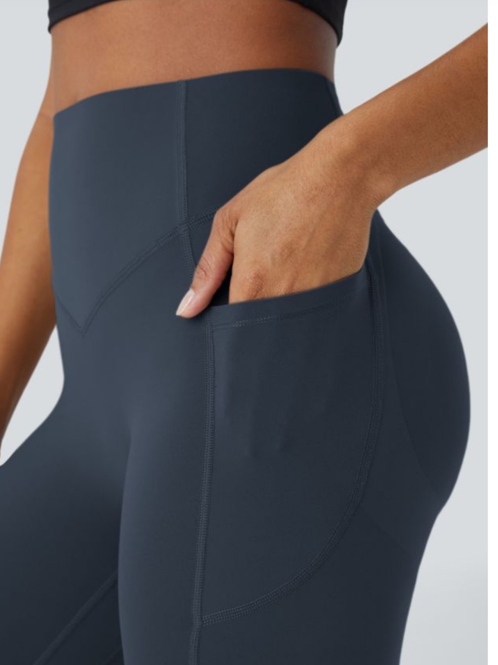 HALARA High-Waist ultra sculpt Leggings with Side Pockets - Picture 8 of 9